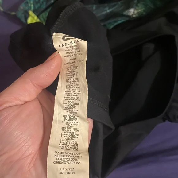 Fabletics - Picture 3 of 4
